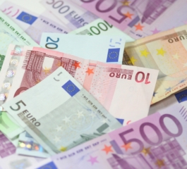 Jusqu’à 10 000€: prêt personnel ou consolidation de dettes, à vous de choisir !